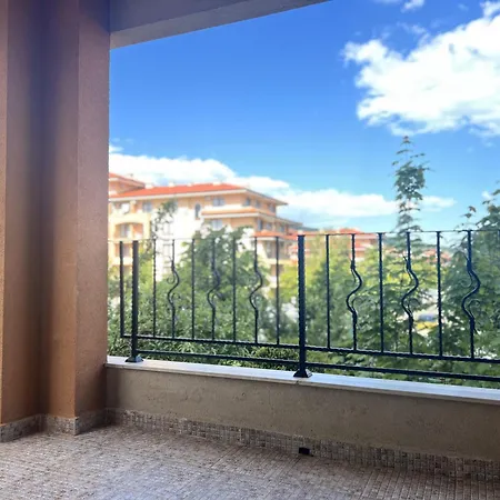 Premier House Apartamento *
